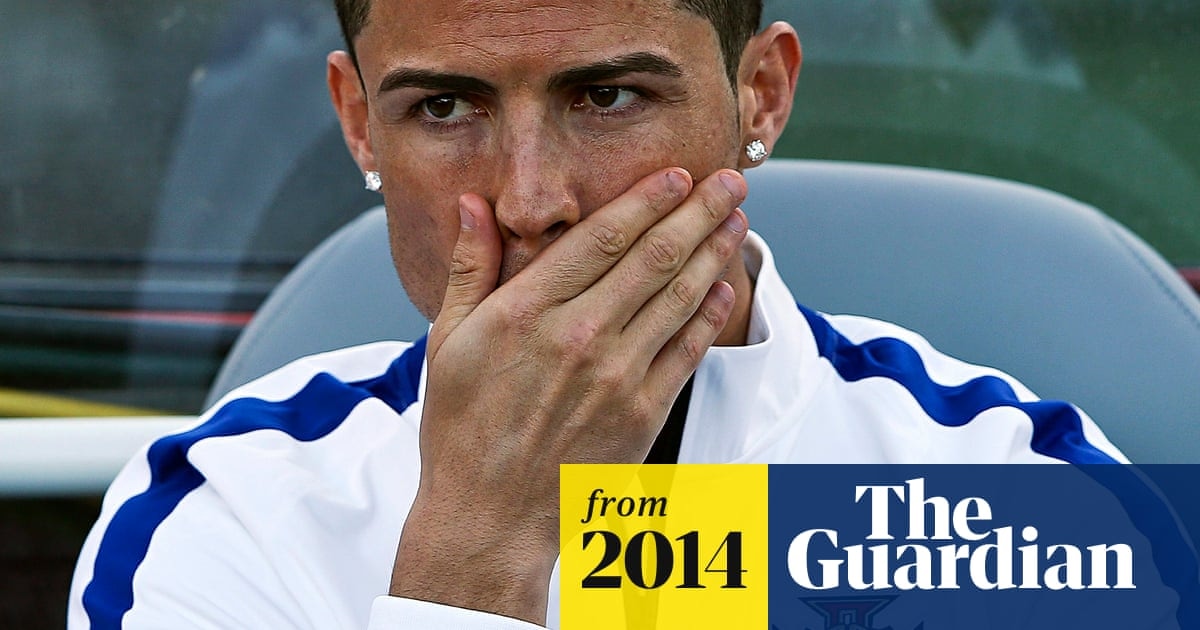 2014 World Cup on One Knee — Out in Groups, in Tears